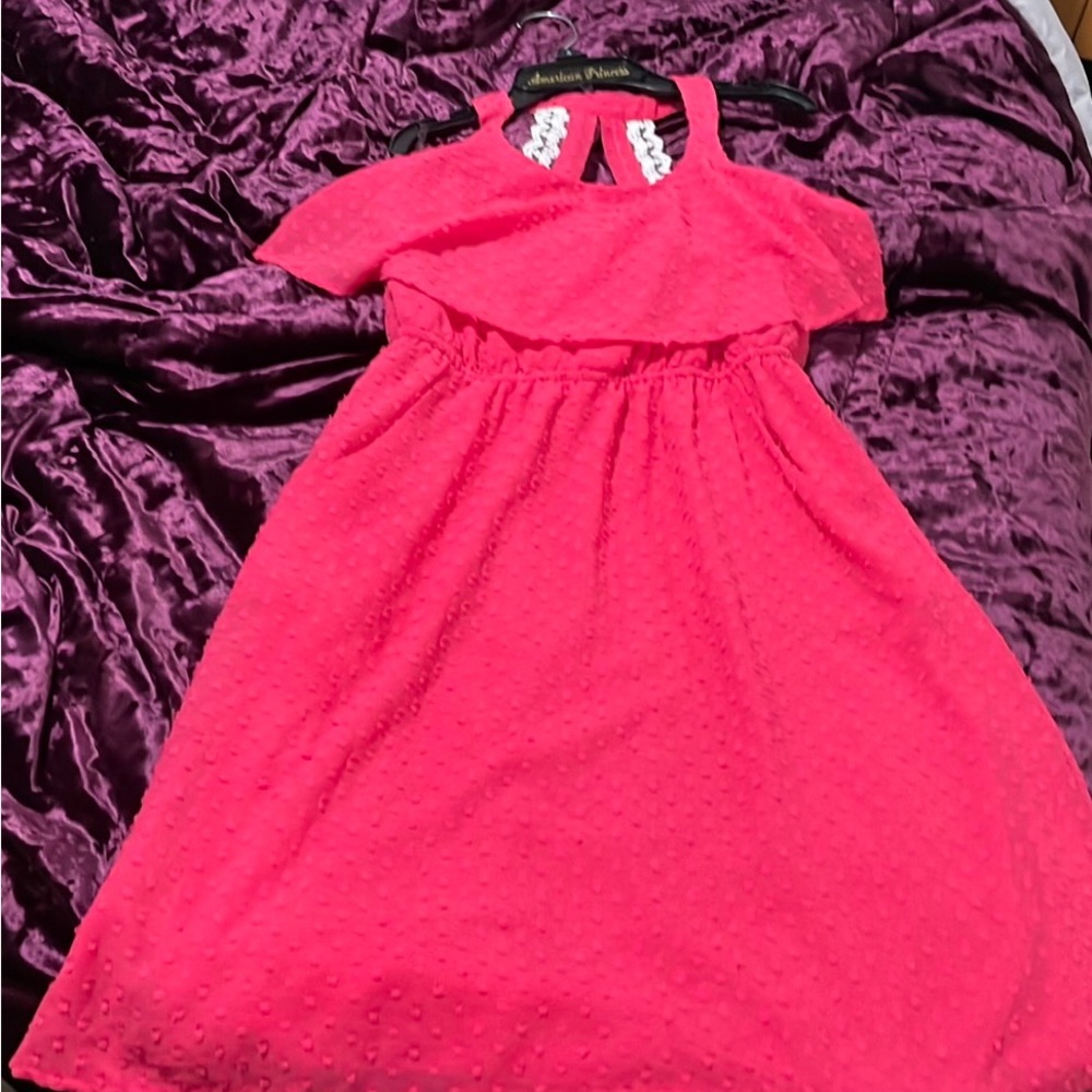 Dainty lace detail dress
